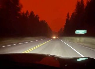 blood red sky BC fires, bc fires, bc fires pictures, bc fire videos, blood red sky bc fire august 2021