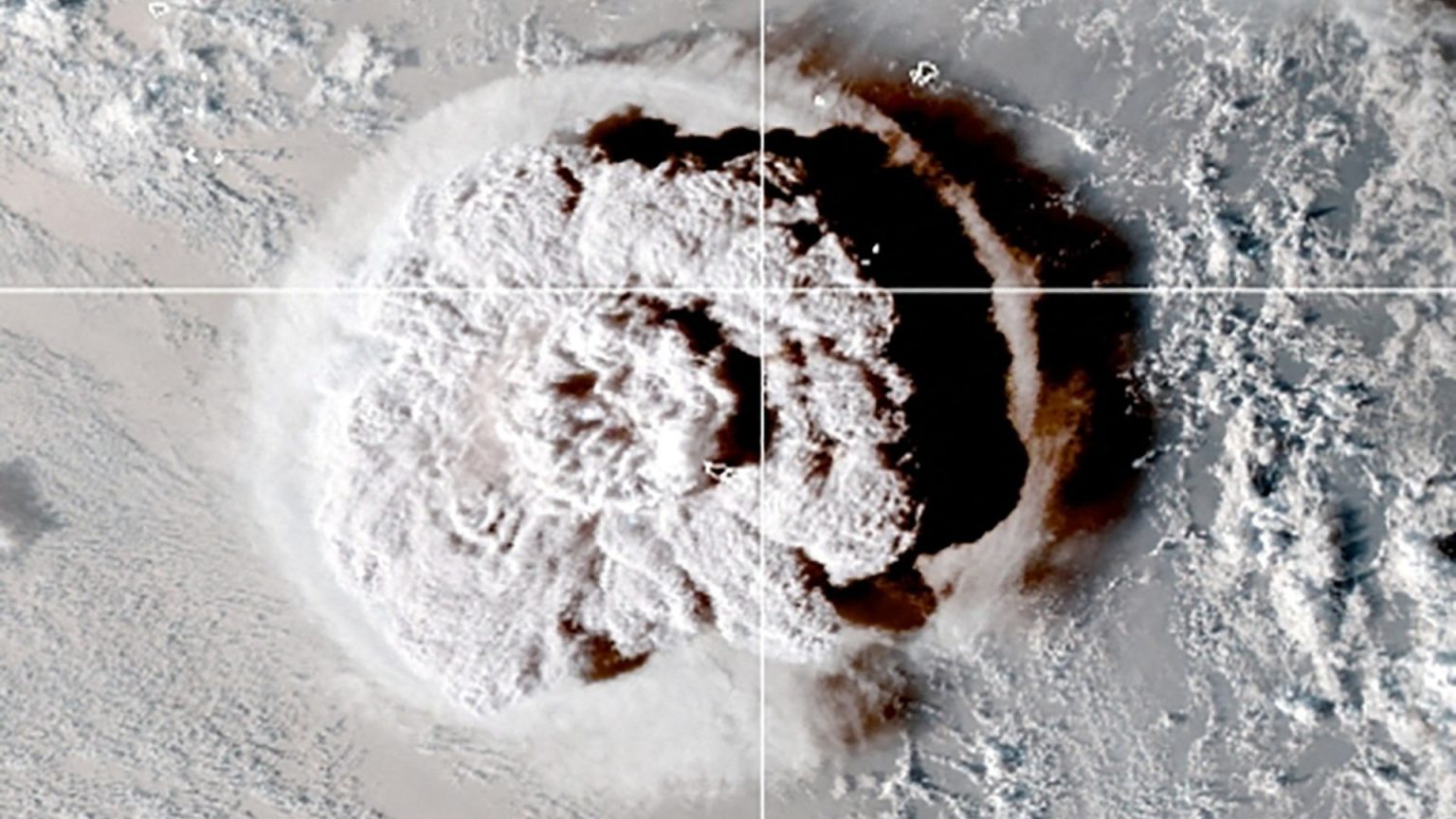 Massive shockwave and boom from Tonga volcano felt/heard around the