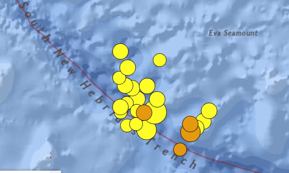 Earthquake swarm New Caledonia