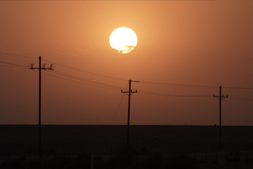 Vast swath of US at risk of summer blackouts because of drought, water shortage and war