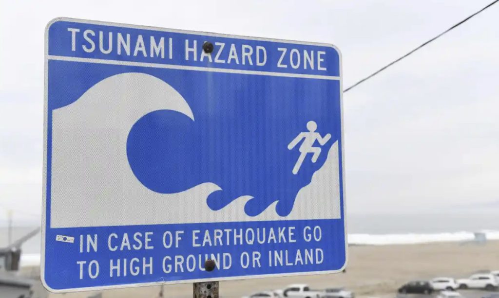 Cascadia earthquake tsunami science