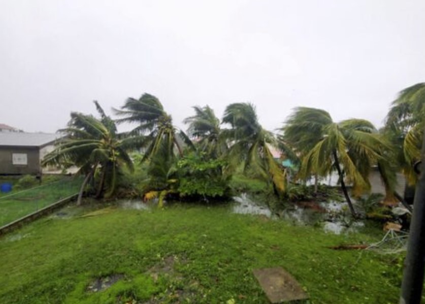 Hurricane Lisa slams Belize bringing storm surge, flooding and extreme winds