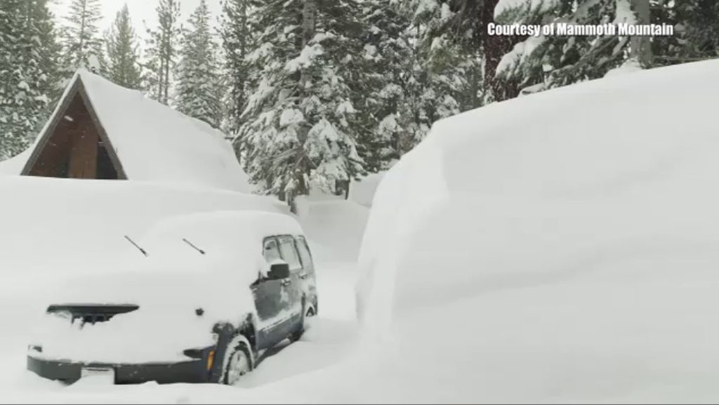 Mammoth Mountain buried under 5 feet of snow in November 2022