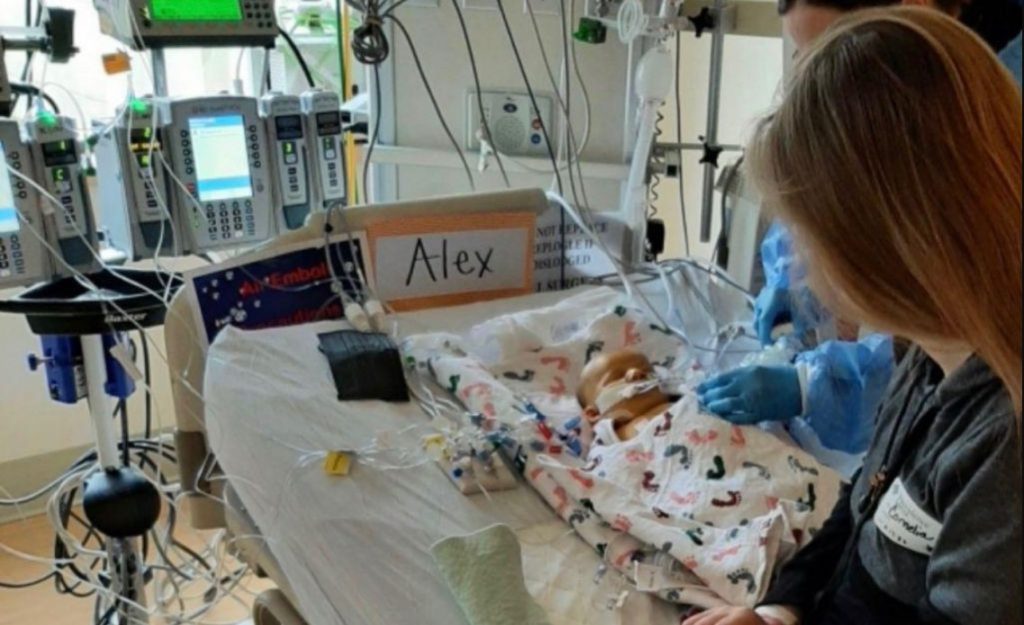 US baby Alex dies from blood clot after being infused with vaxxed blood