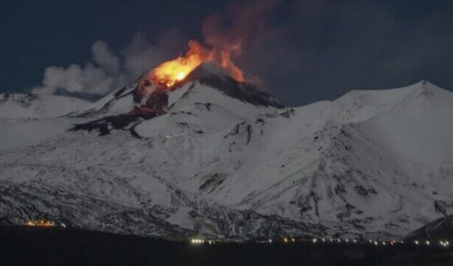 Etna volcanic eruption on November 26 2023