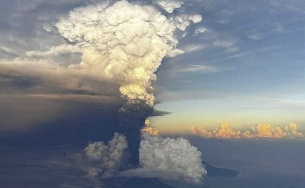A massive eruption of Ulawun volcano in West New Britain, Papua New Guinea