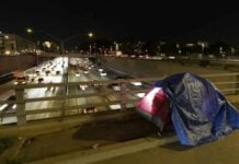 Societal collapse! US homelessness up 12% to highest reported level as rents soar and lockdown aid lapses Homeless record 2023 USA