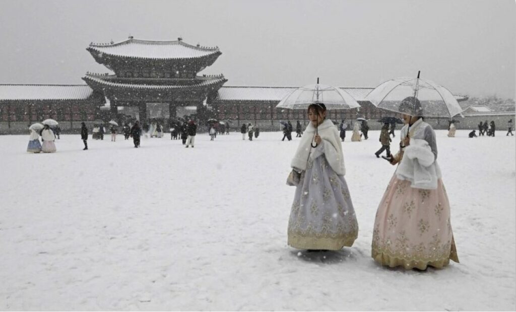 South Korean capital records heaviest one-day snowfall in December for 40 years