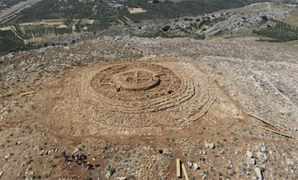 4,000-year-old circular stone building discovered on a Cretan hilltop during excavation works